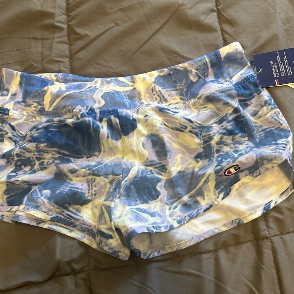 New champion shorts in a size medium?